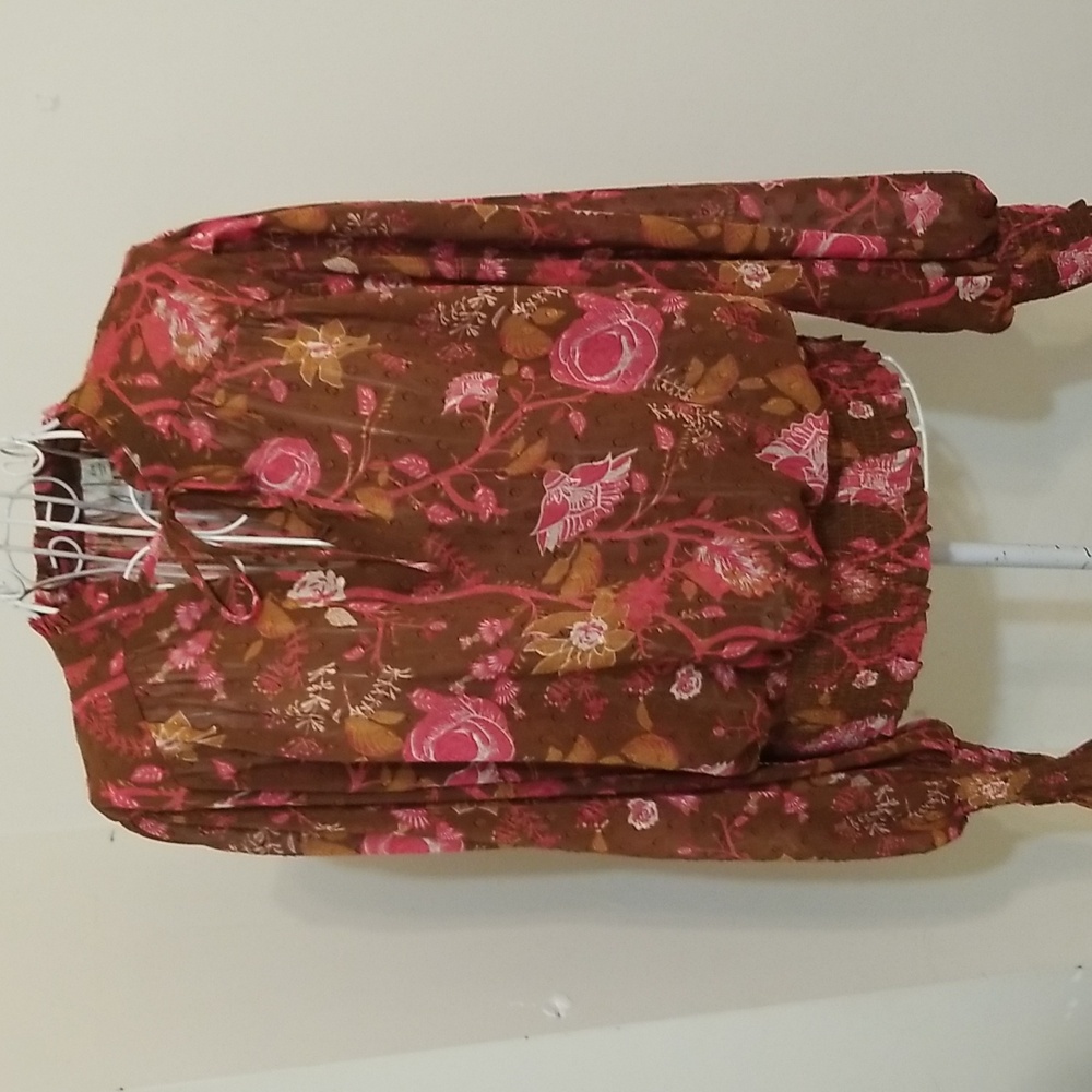 Joie floral top. Size medium